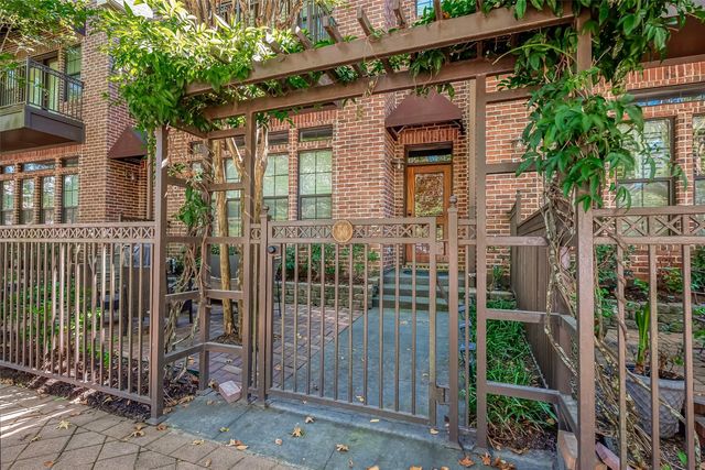 56 Riva Row, The Woodlands, TX 77380