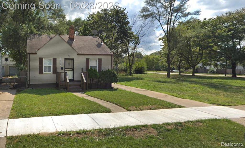 15220 Manning Street, Detroit, MI 48205