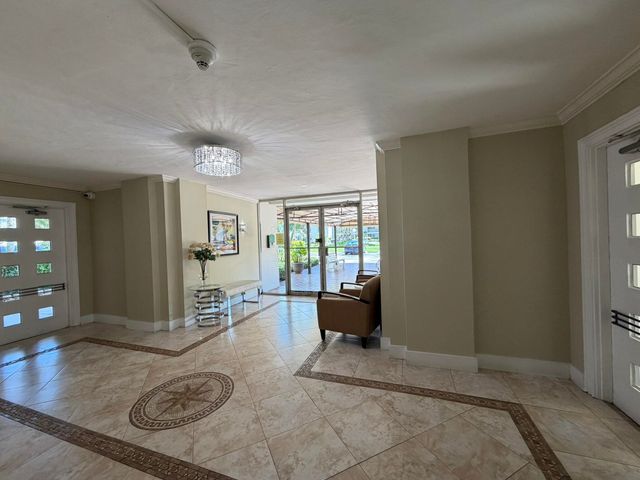 3001 S Course Drive 406, Pompano Beach, FL 33069