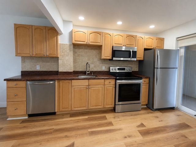 3001 S Course Drive 406, Pompano Beach, FL 33069
