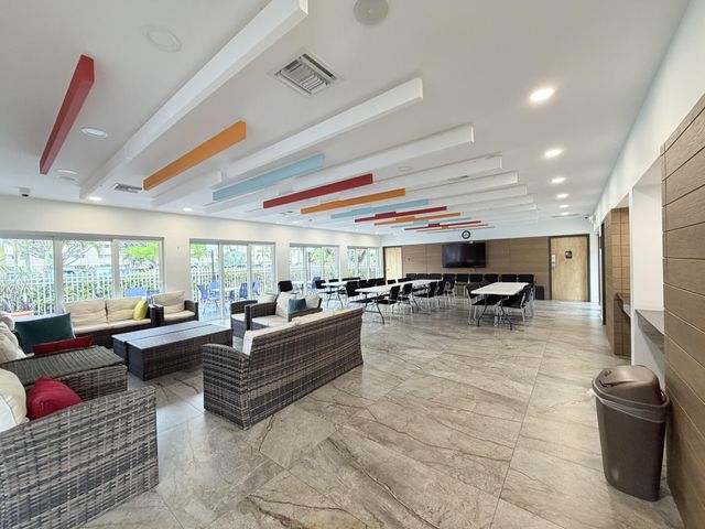 3001 S Course Drive 406, Pompano Beach, FL 33069