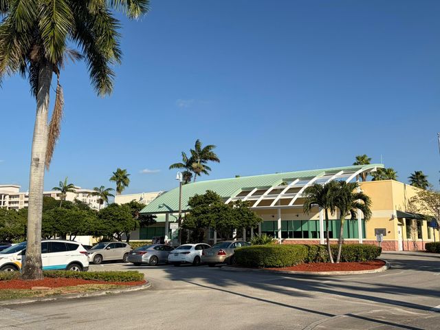 3001 S Course Drive 406, Pompano Beach, FL 33069