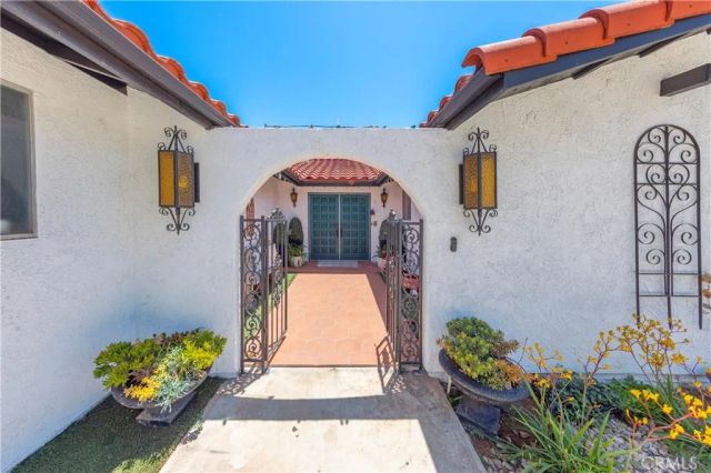 31050 Bedford, Redlands, CA 92373