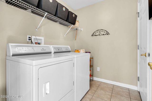 11 Lucille Court, Little Egg Harbor, NJ 08087