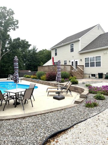 11 Lucille Court, Little Egg Harbor, NJ 08087