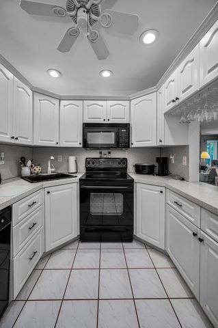 2600 PINE RIDGE WAY S A2, Palm Harbor, FL 34684