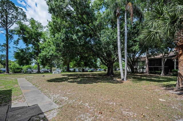 2600 PINE RIDGE WAY S A2, Palm Harbor, FL 34684