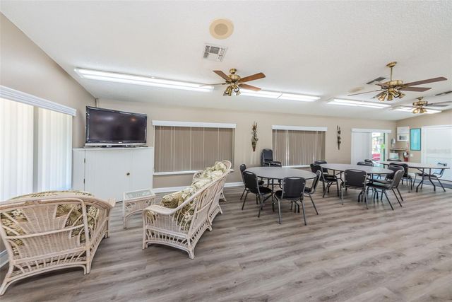 2600 PINE RIDGE WAY S A2, Palm Harbor, FL 34684