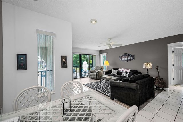 2600 PINE RIDGE WAY S A2, Palm Harbor, FL 34684