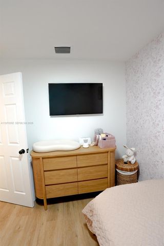 5506 SW 134th Pl, Miami, FL 33175