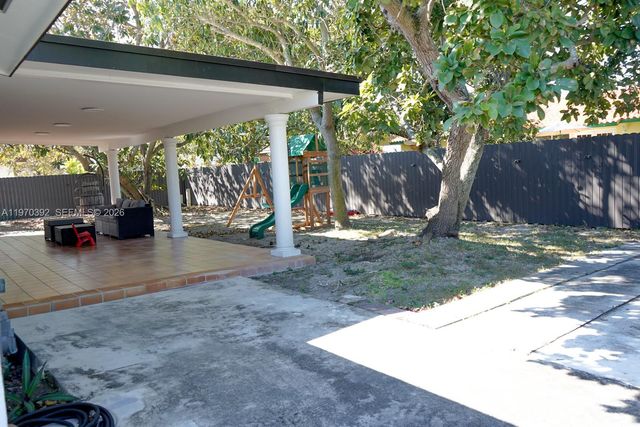 5506 SW 134th Pl, Miami, FL 33175