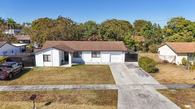 5506 SW 134th Pl, Miami, FL 33175