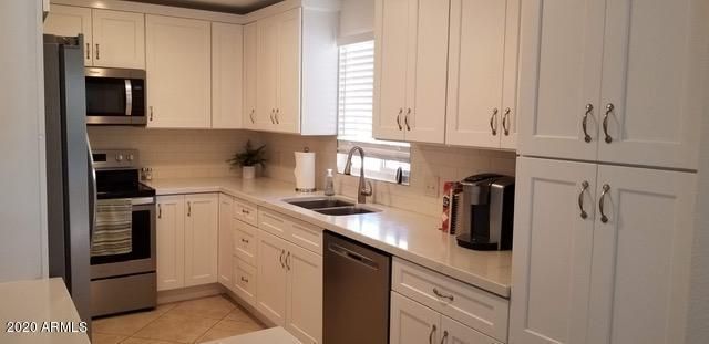 9647 E PALOMINO Place, Sun Lakes, AZ 85248