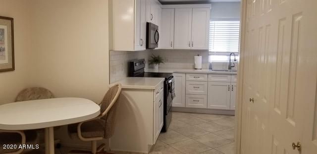 9647 E PALOMINO Place, Sun Lakes, AZ 85248