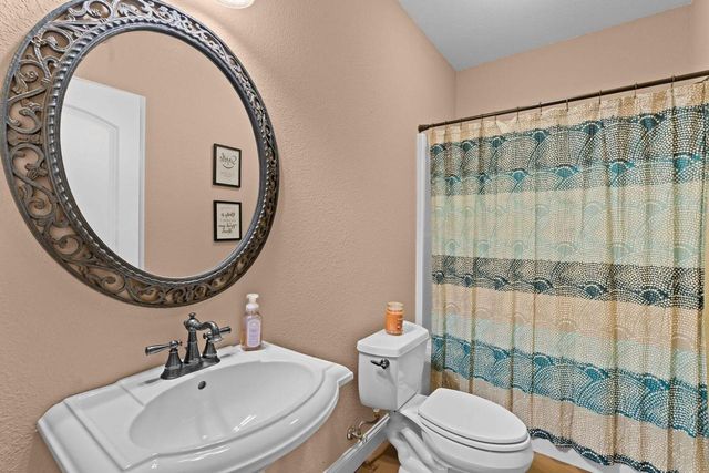 1833 River Lakes ROAD S, Oconomowoc, WI 53066