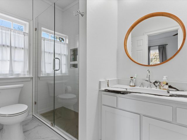 100 Hawn Court, Irving, TX 75038