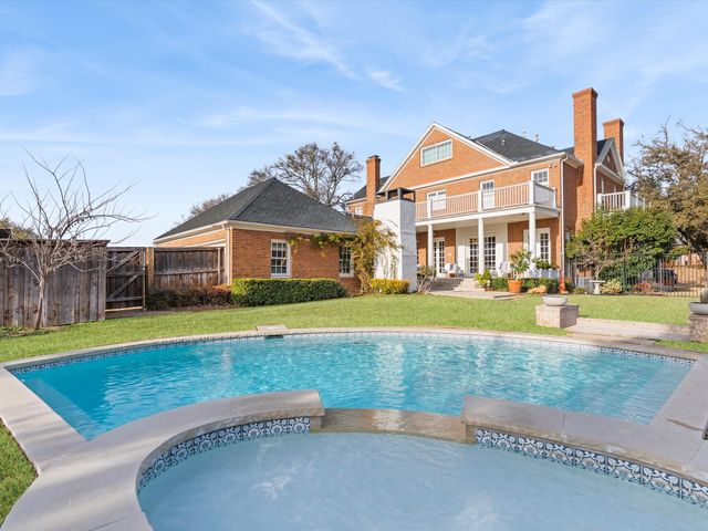 100 Hawn Court, Irving, TX 75038