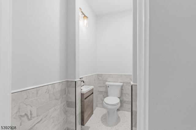 184 Seymour Ave, Newark City, NJ 07108