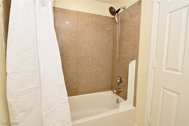 8000 Badura Avenue 2154, Las Vegas, NV 89113