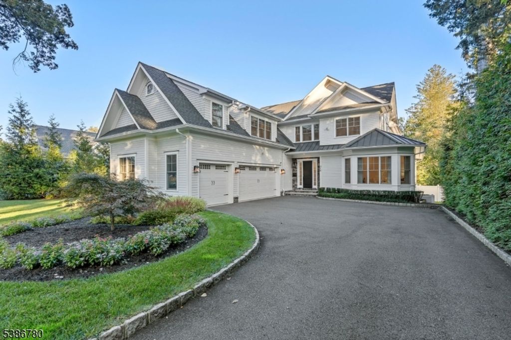 316 White Oak Ridge Rd, Millburn Twp., NJ 07078