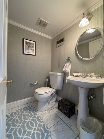 132 Boylston St 5, Boston, MA 02116