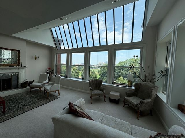 132 Boylston St 5, Boston, MA 02116