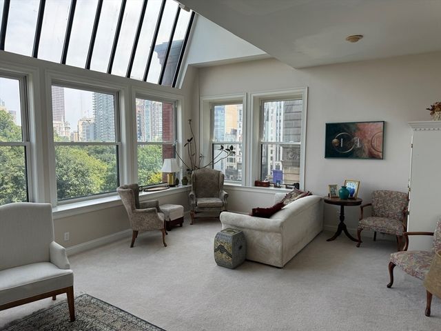 132 Boylston St 5, Boston, MA 02116