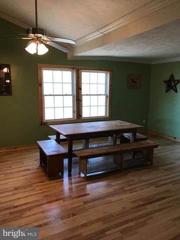 207 RIVERVIEW DR, Luray, VA 22835