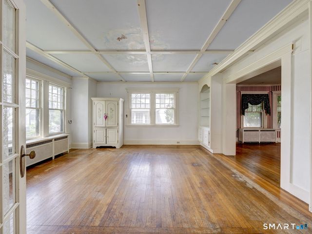 46 Merriman Street, Bristol, CT 06010