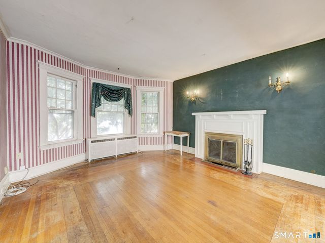 46 Merriman Street, Bristol, CT 06010
