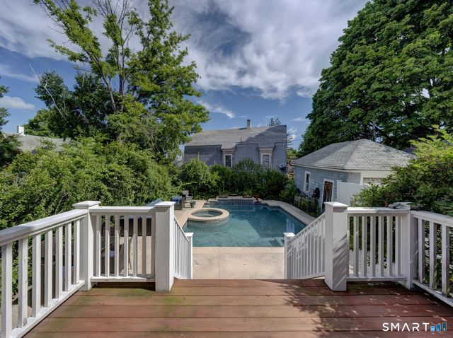 46 Merriman Street, Bristol, CT 06010