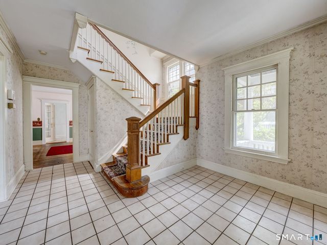 46 Merriman Street, Bristol, CT 06010
