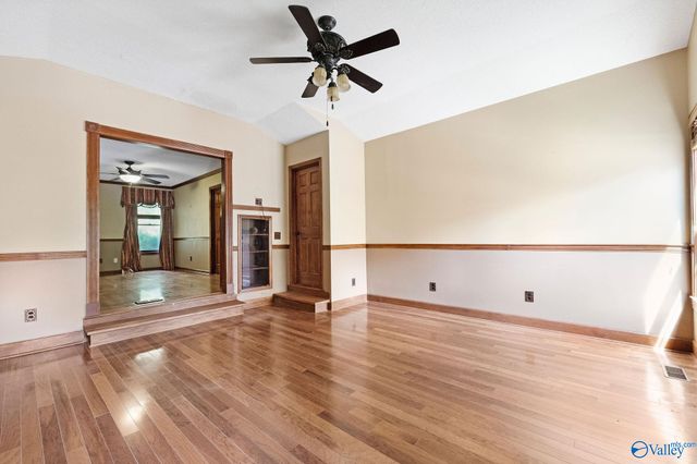 102 County Road 233, Rainsville, AL 35986