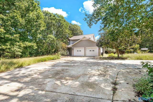 102 County Road 233, Rainsville, AL 35986