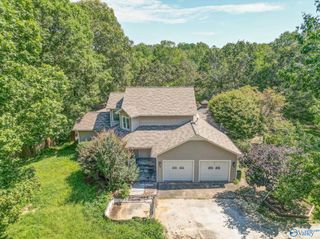 102 County Road 233, Rainsville, AL 35986