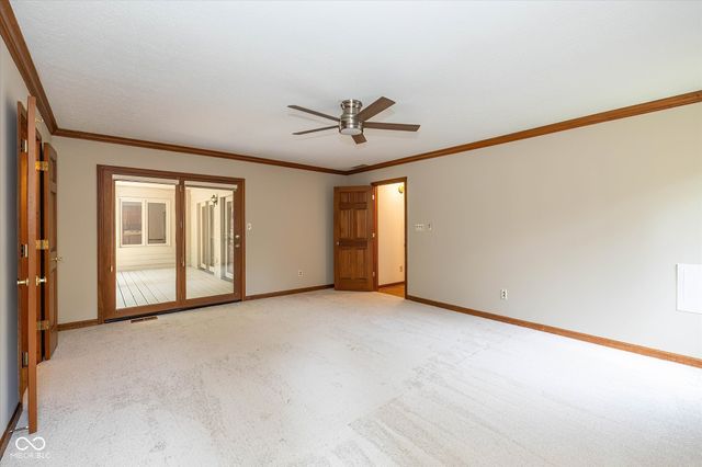 9121 Pinecreek Court, Indianapolis, IN 46256