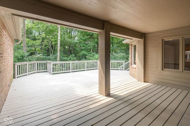 9121 Pinecreek Court, Indianapolis, IN 46256