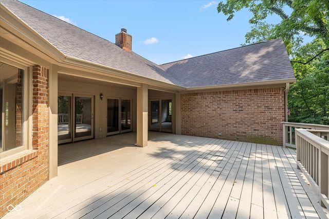 9121 Pinecreek Court, Indianapolis, IN 46256