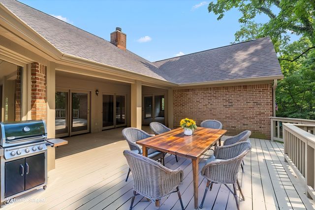 9121 Pinecreek Court, Indianapolis, IN 46256