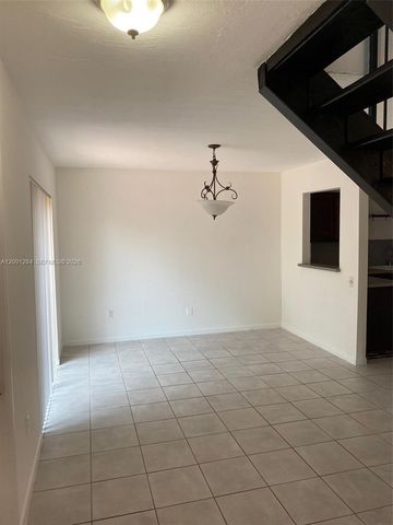 11561 SW 64 Street B, Miami, FL 33173