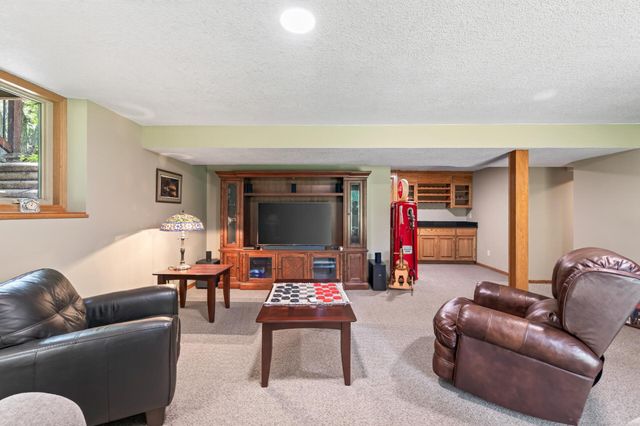 18655 Zebulon Street NW, Elk River, MN 55330