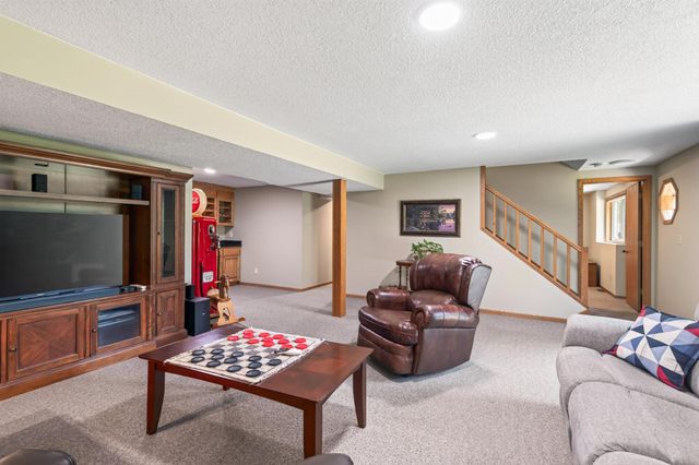 18655 Zebulon Street NW, Elk River, MN 55330