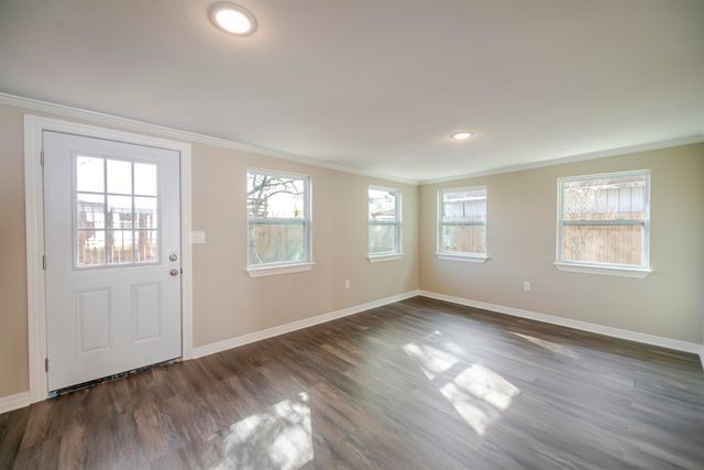 116 Rosedown St, Thibodaux, LA 70301