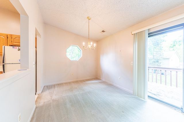 35868 Castlewood Court, Westland, MI 48185