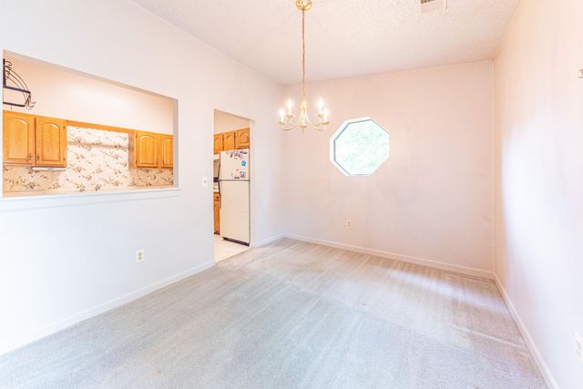 35868 Castlewood Court, Westland, MI 48185