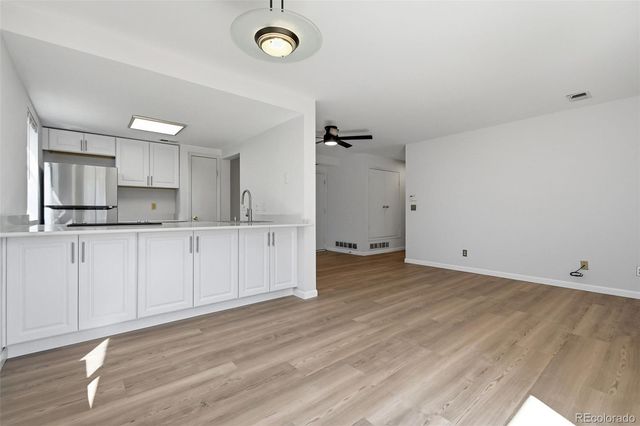 12470 E Cornell Avenue 304, Aurora, CO 80014