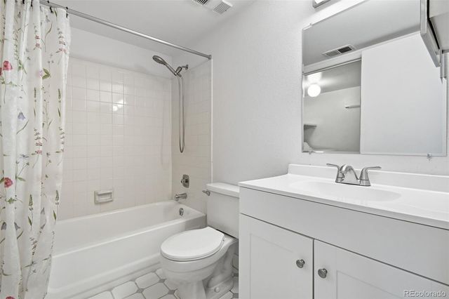 12470 E Cornell Avenue 304, Aurora, CO 80014