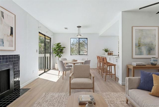 12470 E Cornell Avenue 304, Aurora, CO 80014