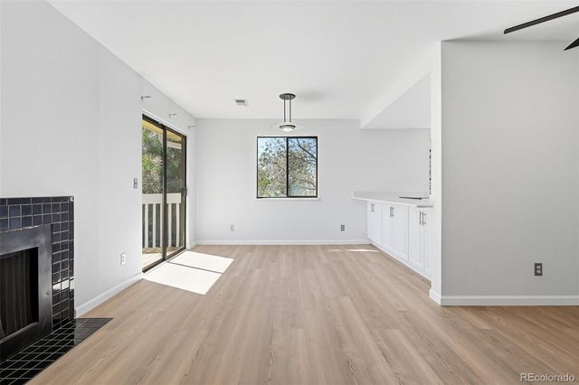 12470 E Cornell Avenue 304, Aurora, CO 80014