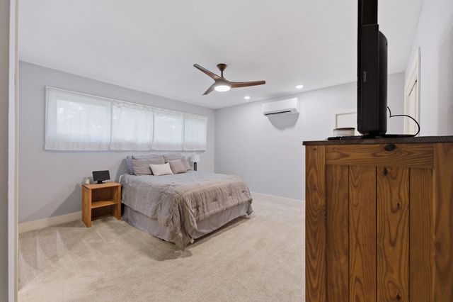 161 S Westview Dr, Andover, KS 67002